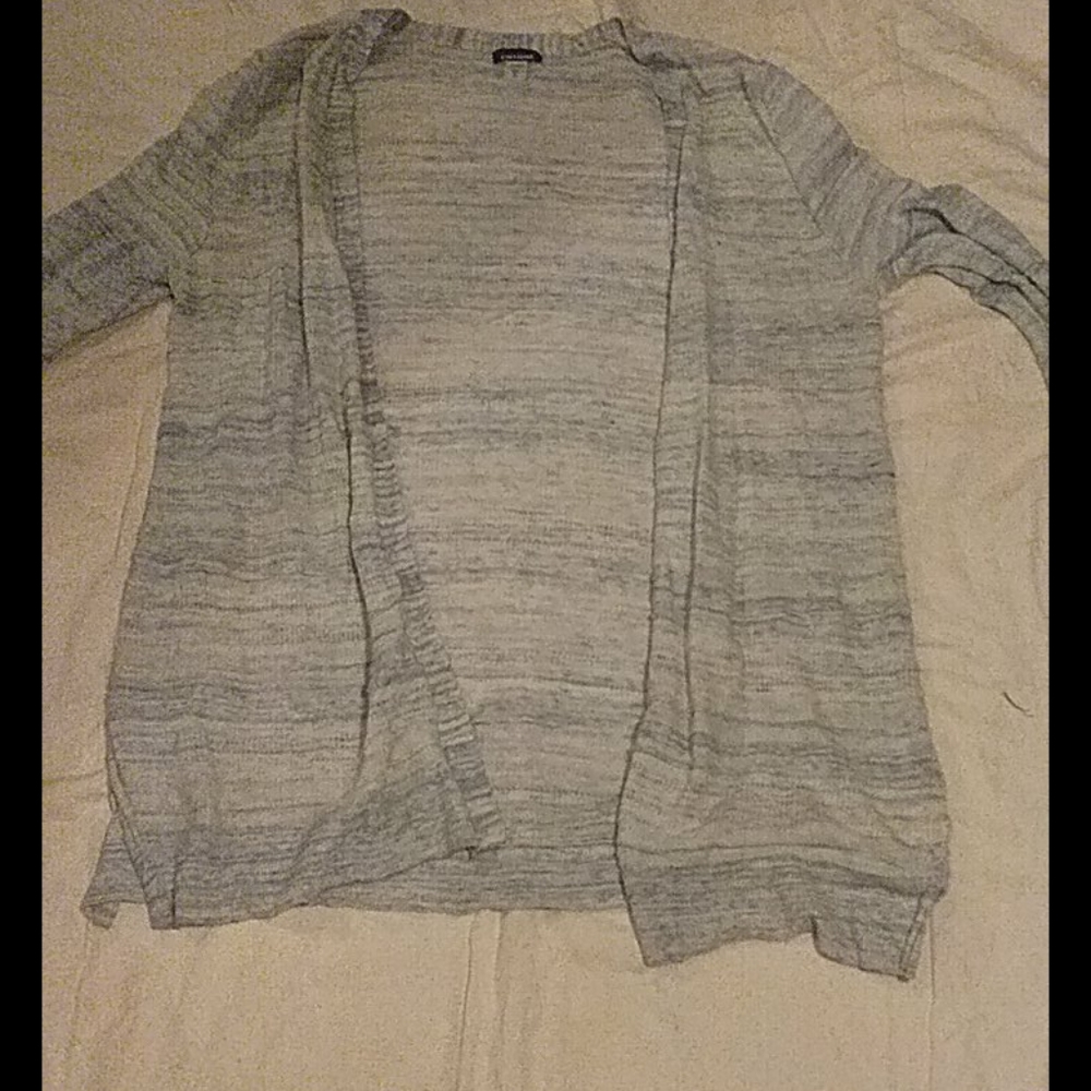 Cardigan sweater